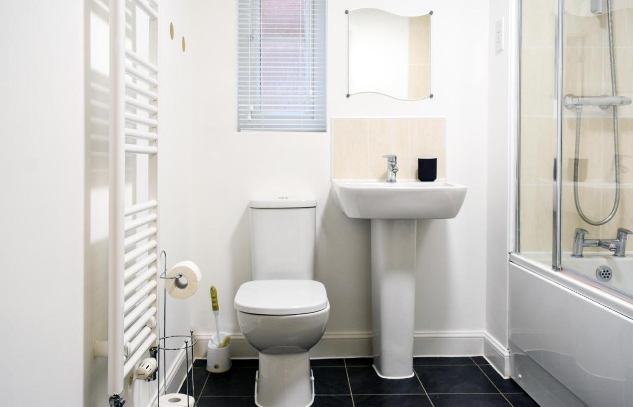 1 Bedroom Apartment Leamington Spa Hosted By Golden Key วอร์ริก ภายนอก รูปภาพ